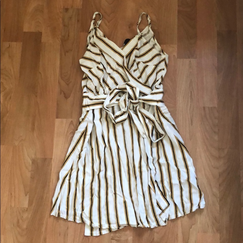 Unique striped mid length dress.